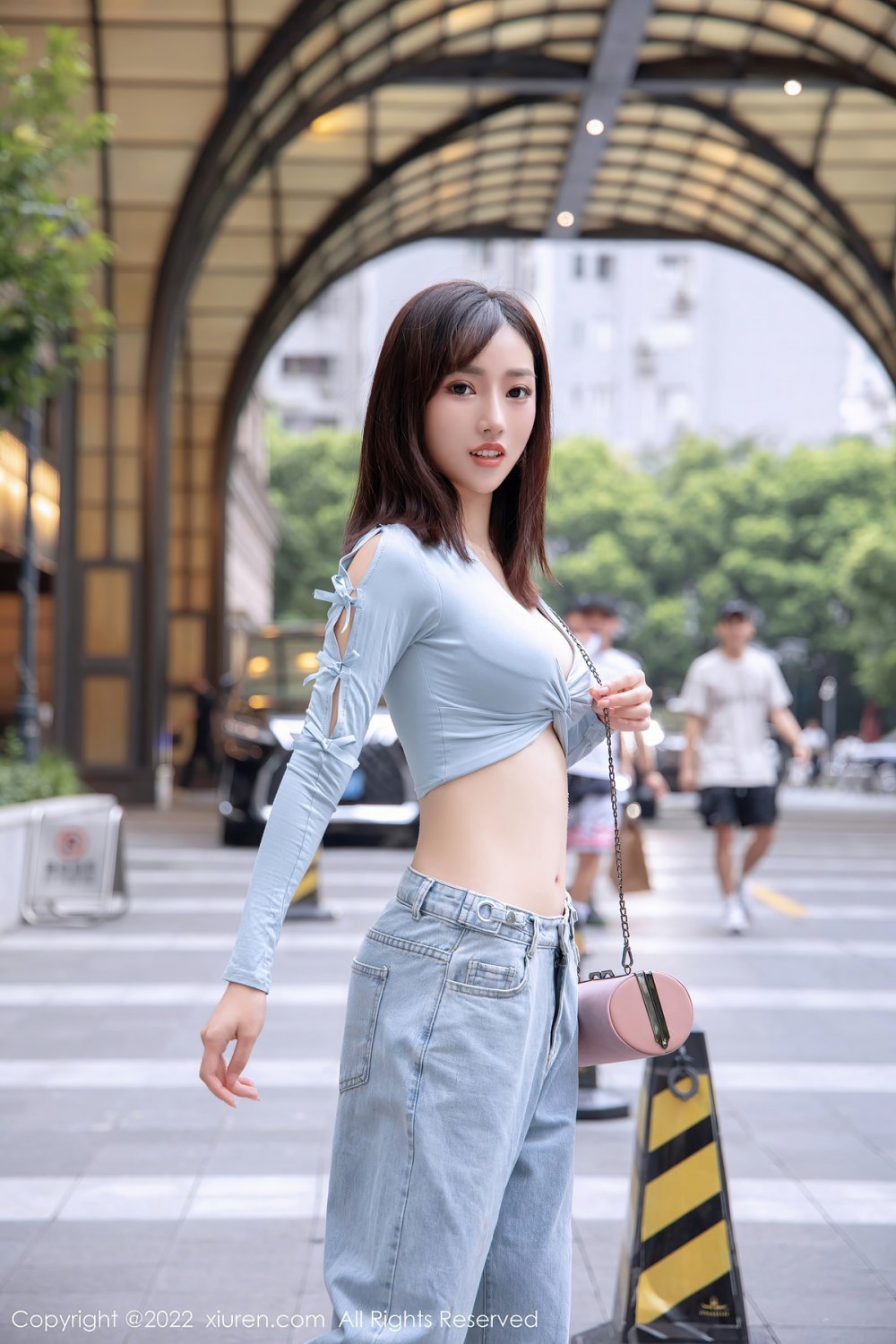 黑絲騷貨，身材真頂[54P]