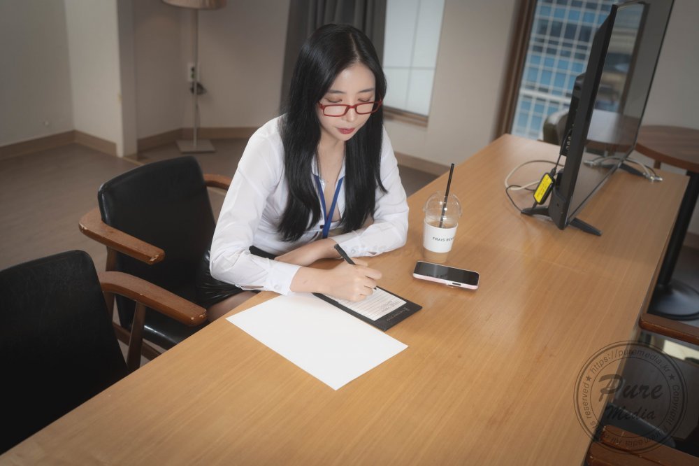 有事秘書幹&nbsp; 沒事幹秘書[21P]