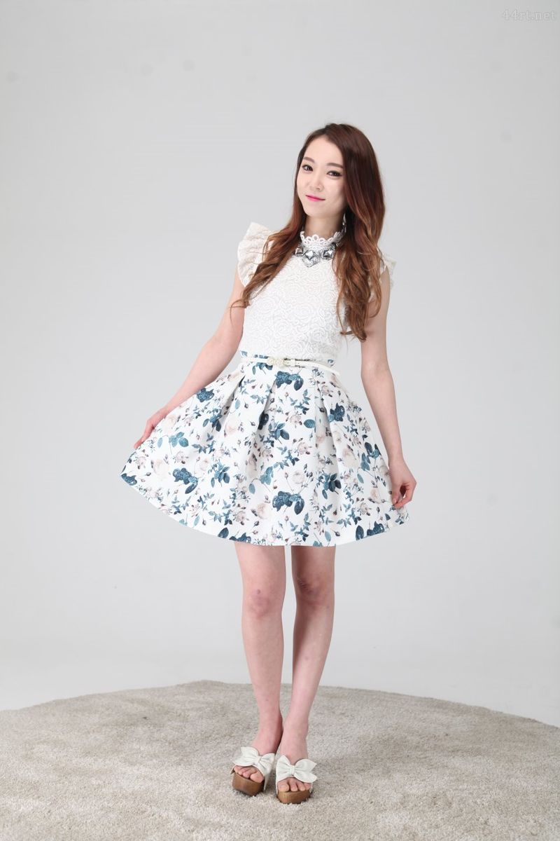 俏皮可愛的韓國小美女[34P]