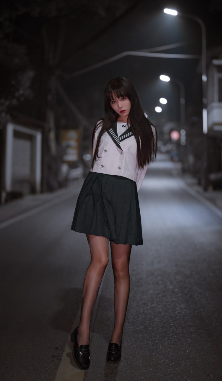 學姐 公路JK[24P]