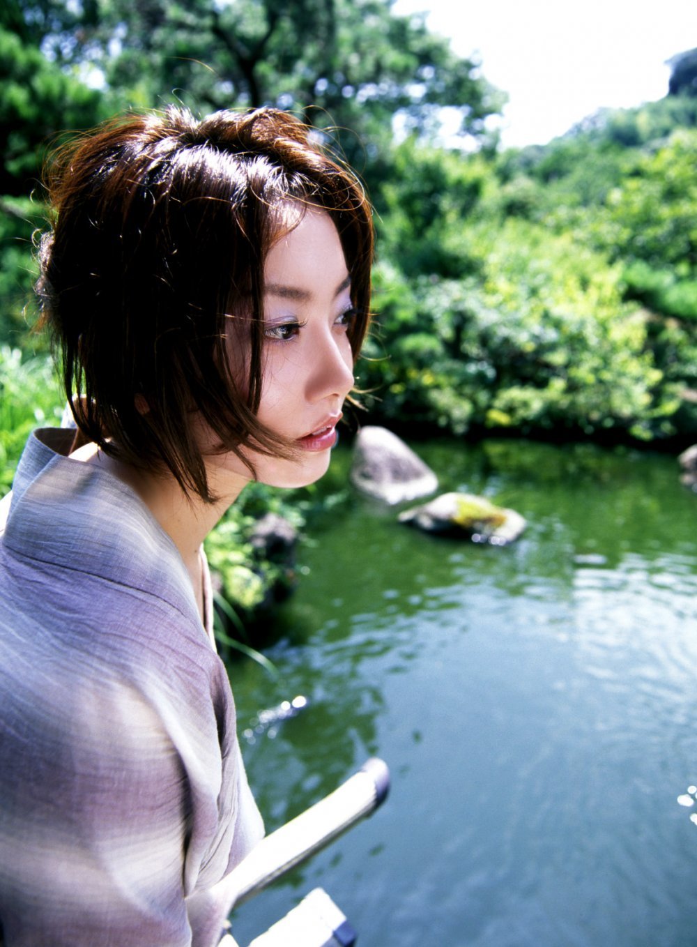 Aya Seki（関彩）[20P]