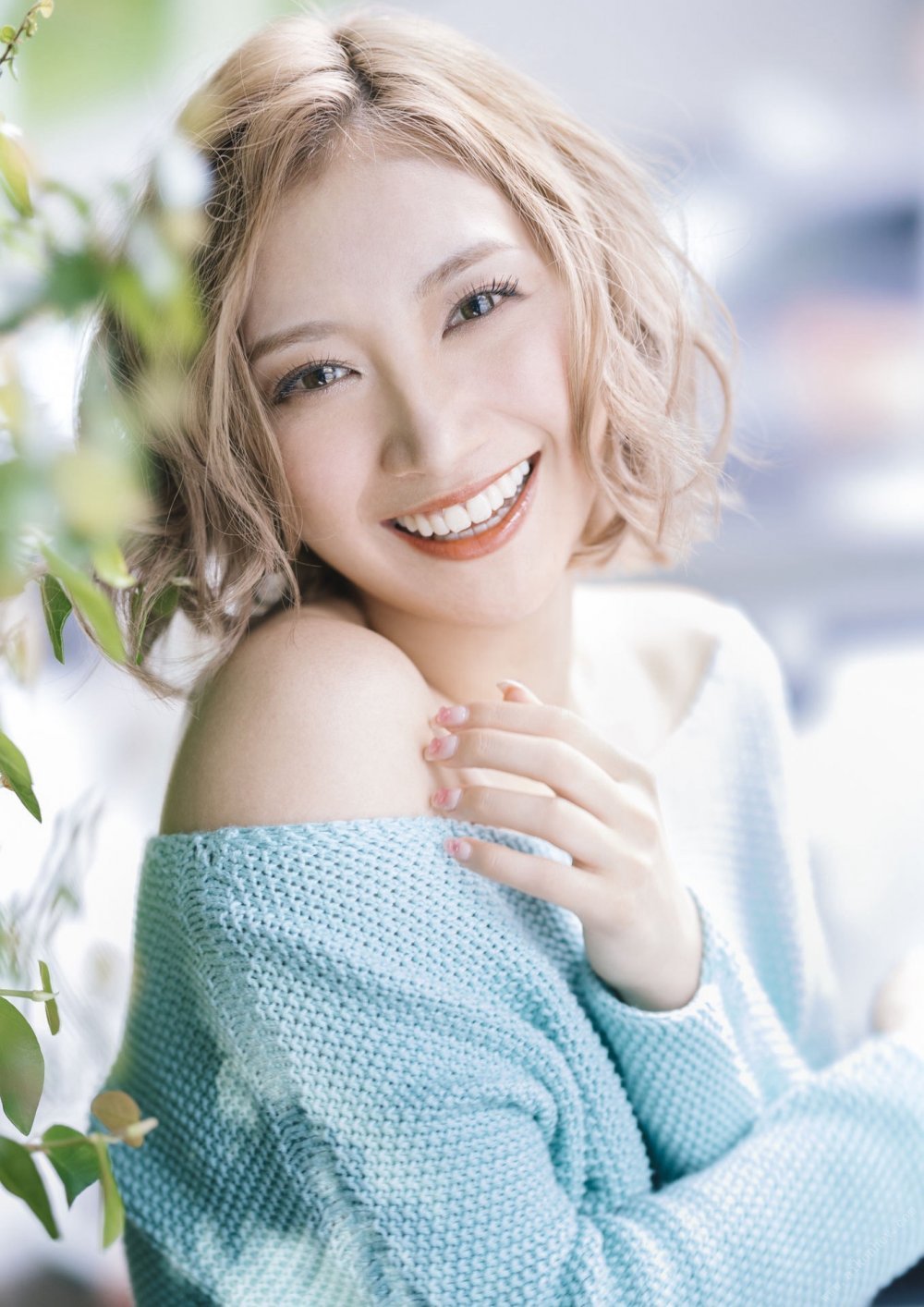 Anna Kami 加美杏奈[22P]