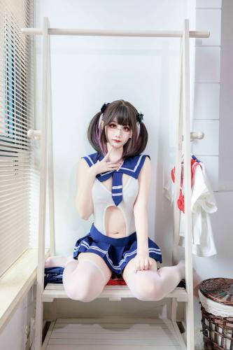 [COSPLAY] 阿雪雪 – 连体水手服 正片 [19P-240MB]