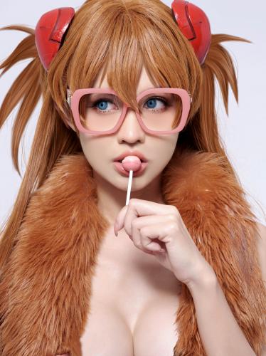 [Cosplay] PingPing 平平 – NGE Asuka