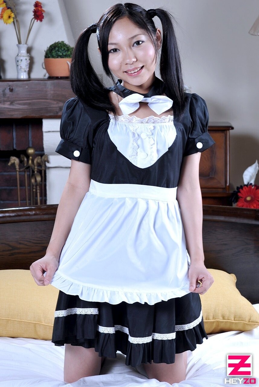 還沒完全發育完全的女僕被黑人日了[20P]