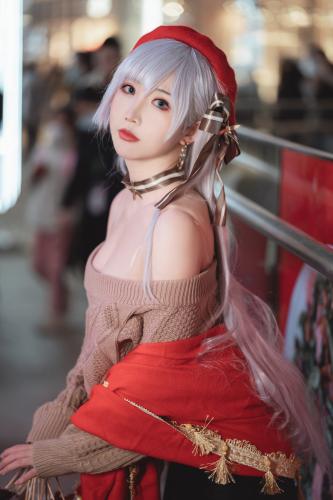 [Cosplay] Mbxer 面饼仙儿 – Christmas Beef 圣诞贝法