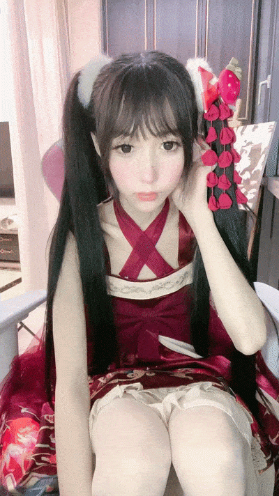 人氣綠播美少女初下海！雙馬尾清純外表！70多斤嬌小身材