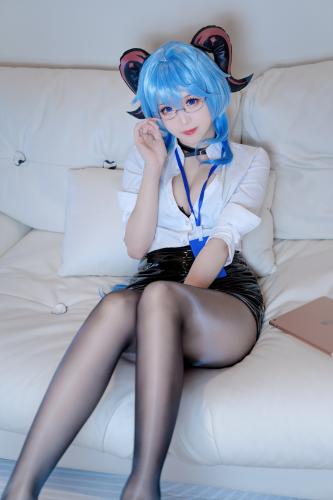 [Cosplay] miko酱ww 原神 甘雨OL