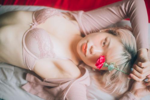 Kuromelo (黒メル) – Extra Pinks Delights