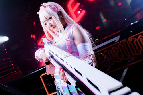 [Cosplay] Kuroi Anmitsu 黒井杏蜜 私 一緒