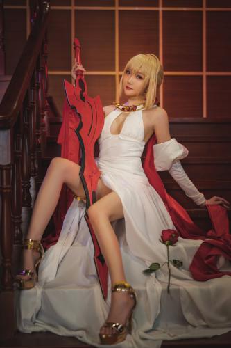 [Cosplay] Gua Xi Jiang 瓜希酱 – Nero heroic spirit formal wear 尼禄英灵正装