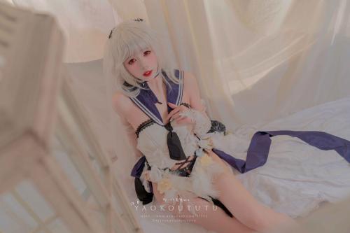 黏黏团子兔 (咬人小小兔) NO.099 九月T3专属特典 梳妆的大小姐-可畏 [57P-926MB]