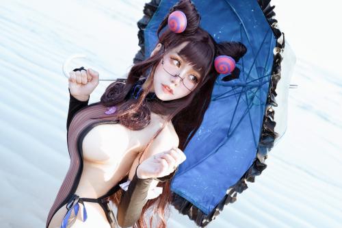 [Cosplay] Yixiao 一笑芳香沁 – Murasaki Shikibu 紫式部