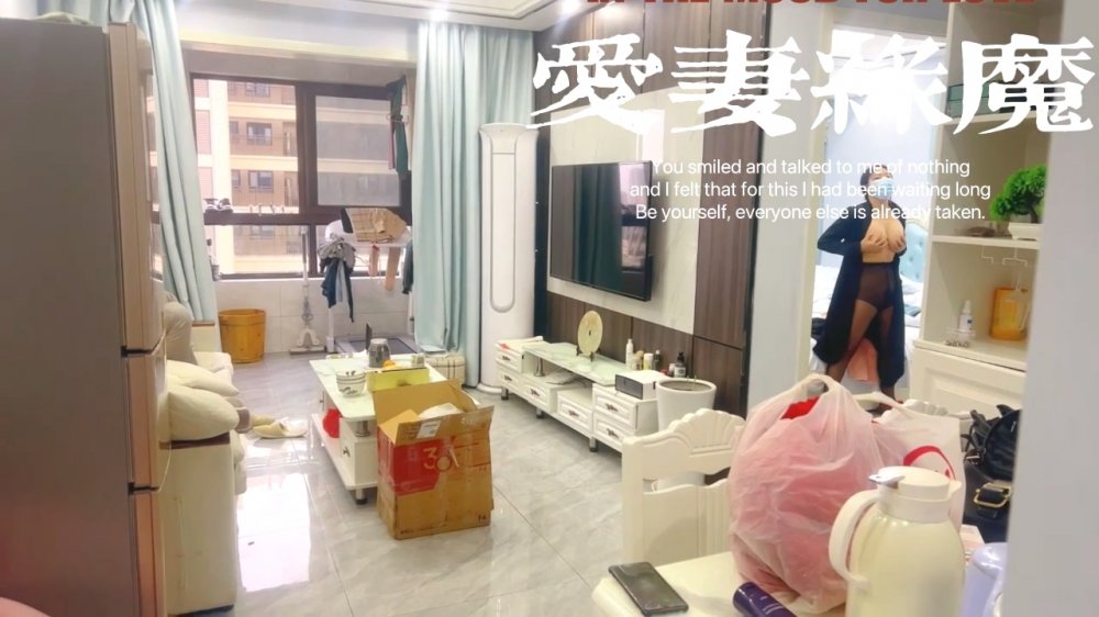 頂級綠帽奴伺候老婆與單男做愛 看著老婆被別人肏他打飛機與老婆一起吃單男雞巴