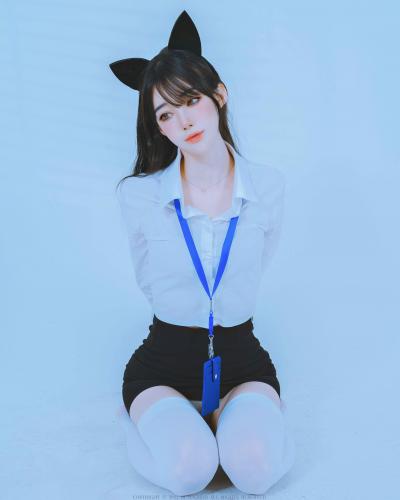 [Glamarchive] Yuri (유리) – No.1 OFFICE LOOK