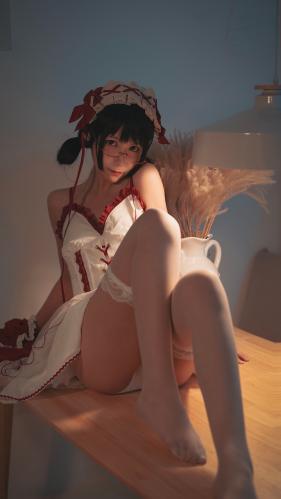 [Cosplay] SU 逐月 – Little Red Riding Hood 小红帽