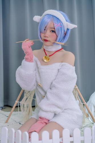 [Cosplay] Wang Pang u 王胖胖u – Rem Lamb 蕾姆羔羊