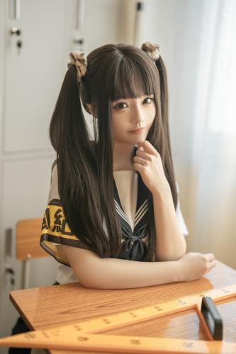 [Cosplay] Tao Liang 桃良阿宅 – Classroom JK 教室JK