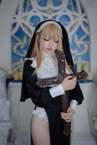 [Cosplay] 樱梨梨 – 修女 [35P-681MB]