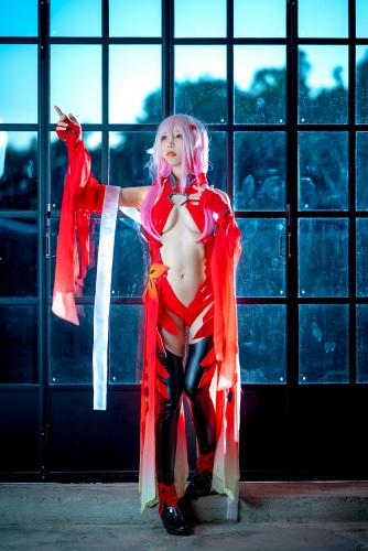 [Cosplay] YuDan – Yuzuriha Inori 楪 いのり