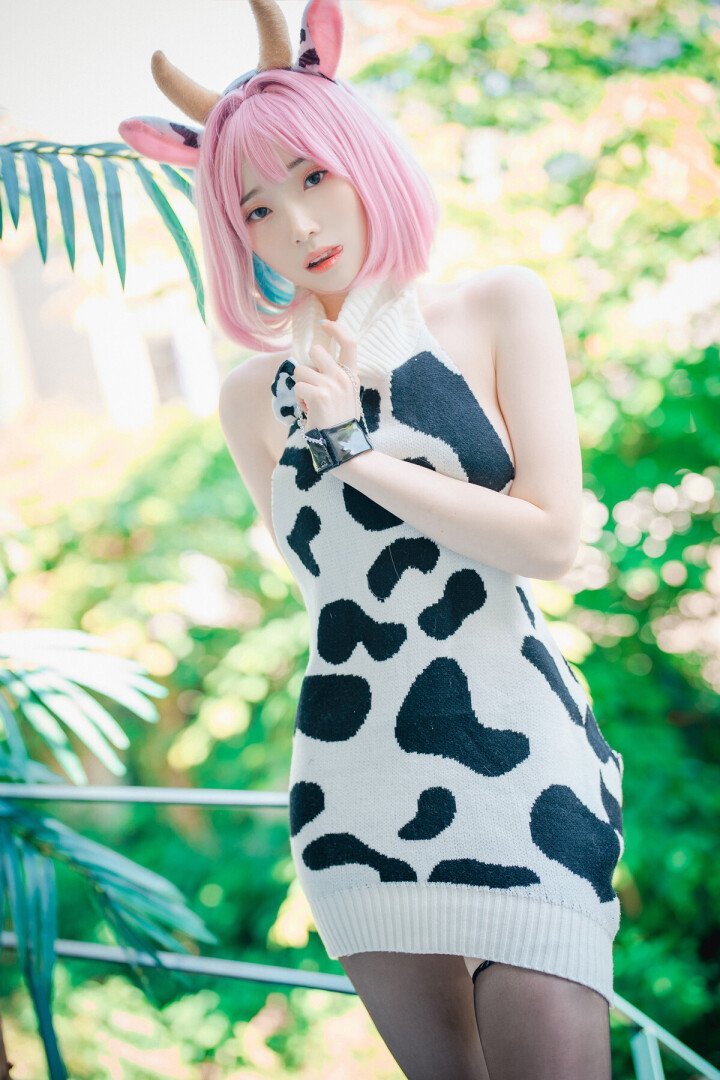 Bambi 밤비, DJAWA ‘Riamu’s Celebrating the Year of the Cow’  [44P]