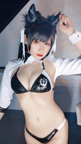 [Cosplay] Nyako 喵子 – Race Queen Atago