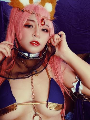 [Cosplay] Yurihime – Tamamo Selfie