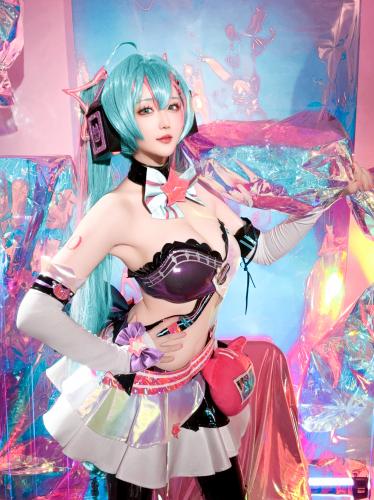 [Cosplay] 星之迟迟 – 2024年07月计划B 喵斯快跑 MIKU [73P1V-2.76GB]