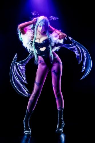 [Cosplay][KURUPIKA] Reku Momoiro 桃色れく – MORRIGAN AENSLAND