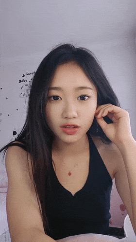 素顏女神，無美顏真實美女，【頂點】，外表清純，閨房私密空間裡，暴露本性