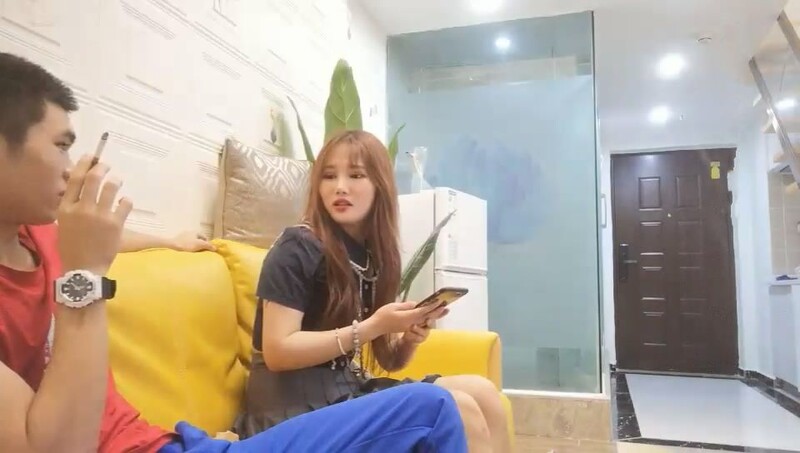 豐滿性感的年輕美女 各種幹逼搞了1個多小時[MP4/700MB]\