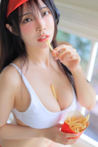 [Patreon] rinaモモリナ (momorina) – Sexy Waiter