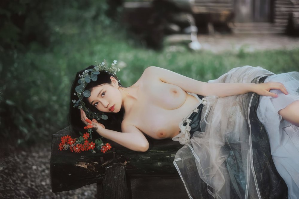 堅挺乳房光滑肌膚[27P]