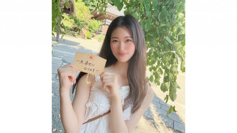 FC2-PPV-4587032 ミニスカートから生足美腳を露 【高清無碼】