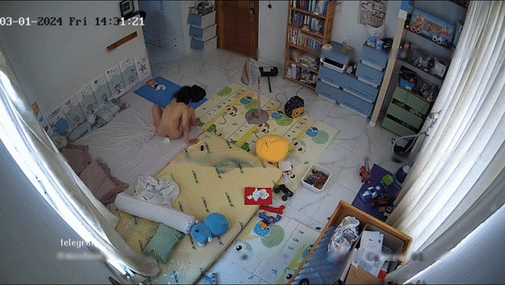 【破解攝像頭】極品夫妻69互舔 情趣黑絲無套內射