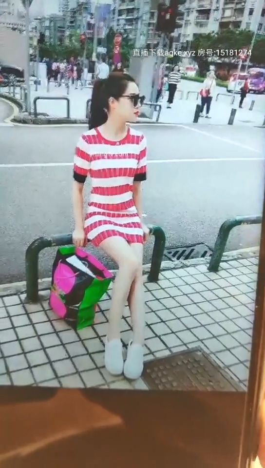 探花大神約啪三個極品高挑週邊，學生妹，嫩妹，良家白領應有盡有