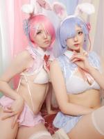 [Cosplay] Miyano & Airi Yamada 山田愛莉 – Rem And Ram’s Cute Little Room レムとラムの可愛い小部屋