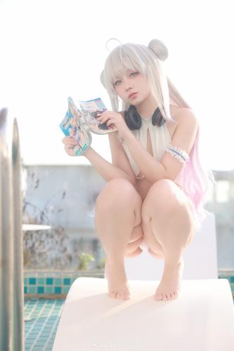 [Cosplay] G44 不会受伤 – Le Malin