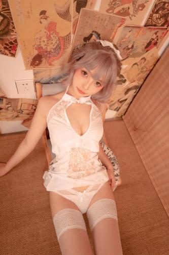 [Cosplay] Mafuyu Kagurazaka 神楽坂真冬 – White cheongsam 白旗袍