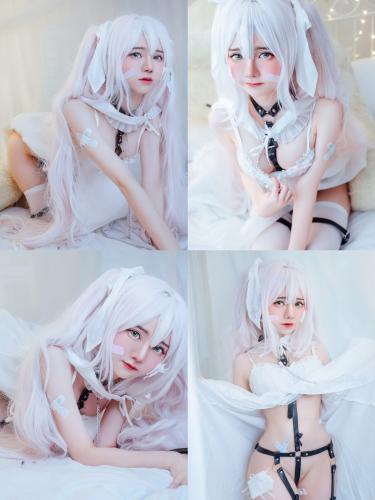 [Cosplay] Sally Dorasnow – Hatsune