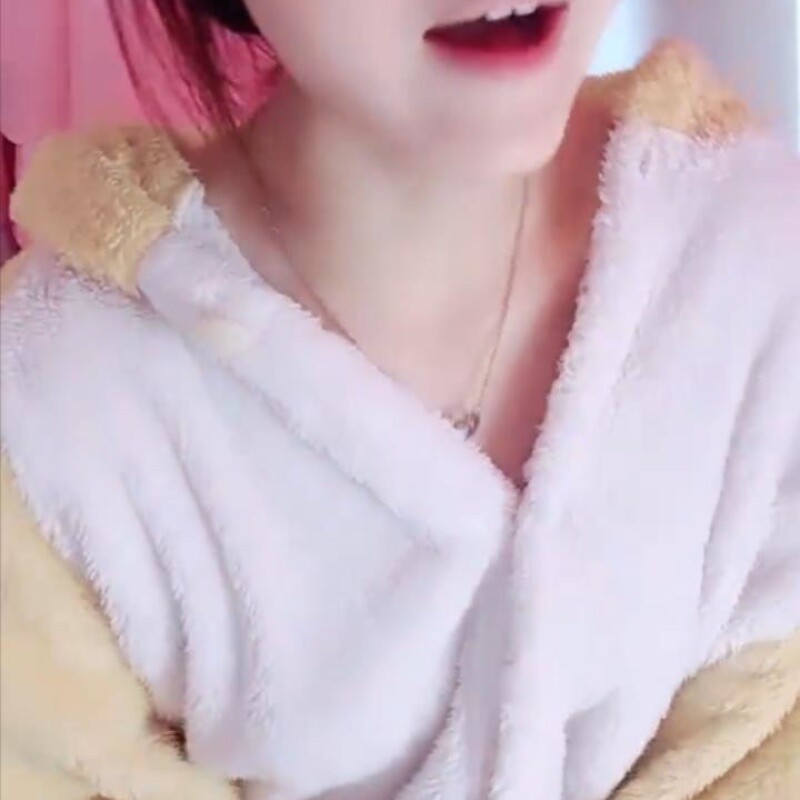 【靈妹妹】純情學妹 各種發騷揉奶玩逼 道具自慰淫水已泛濫 爆菊