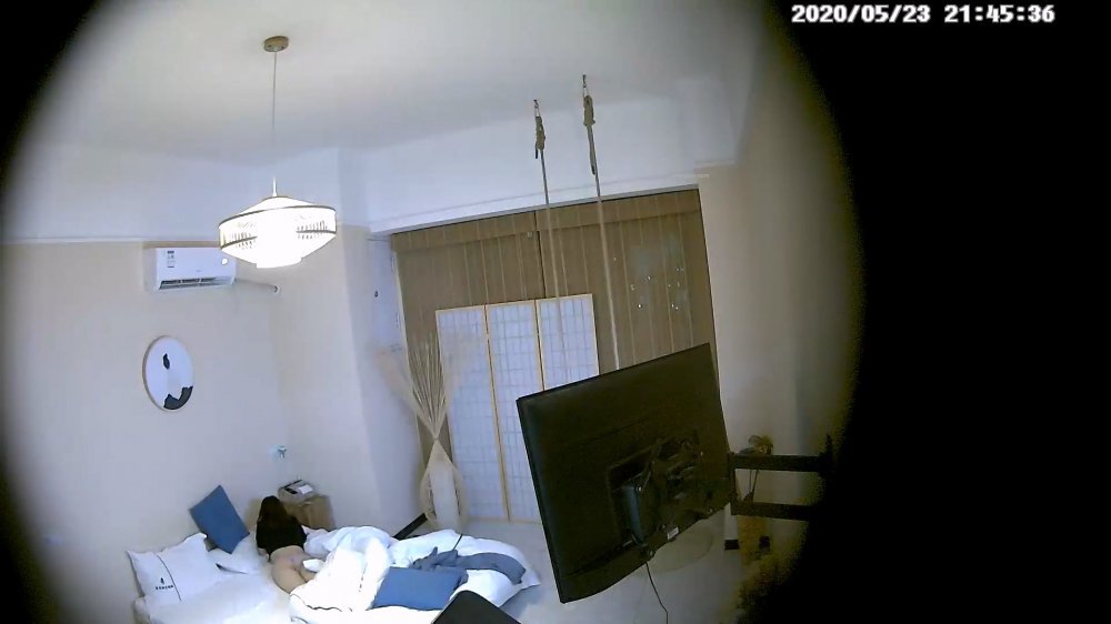 5-23經典酒店偷拍 慾望情侶操逼如吃飯，女神級女友像母狗一樣操