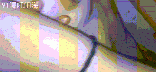 第一次偷情的女同事❤️穿著黑絲很誘人