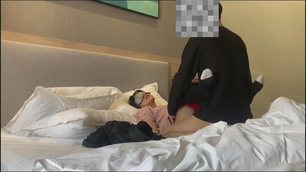 約炮熟女護士平時很忙難得約出來放縱一次床上放得很開很舒服
