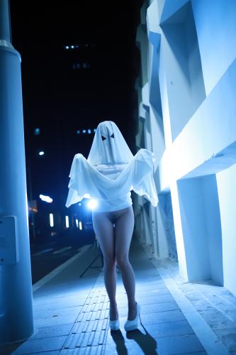 [Cosplay] 上杉绘梨落 – 幽灵娘
