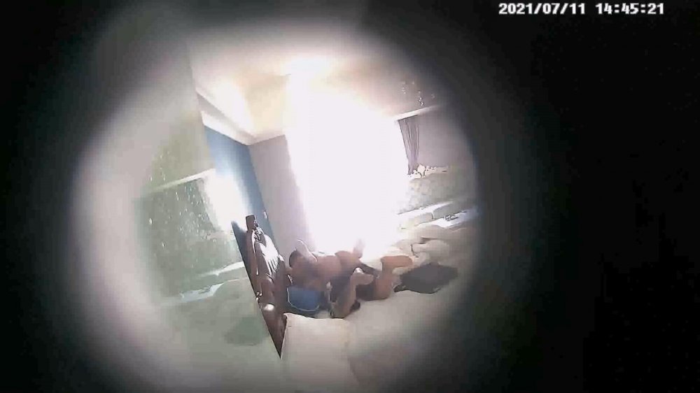 7-11經典酒店偷拍 變裝學生妹換多套制服取悅男友，各種姿勢操小母狗