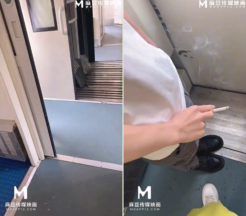 通往性福的班❤️淫蕩禦姐在火車上色誘抽煙的小夥 直接在廁所打炮啪啪後入榨精 太刺激了這種豔遇