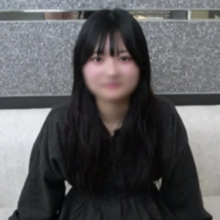 FC2-PPV-4701192 青春真っ只中の18歳【高清無碼】