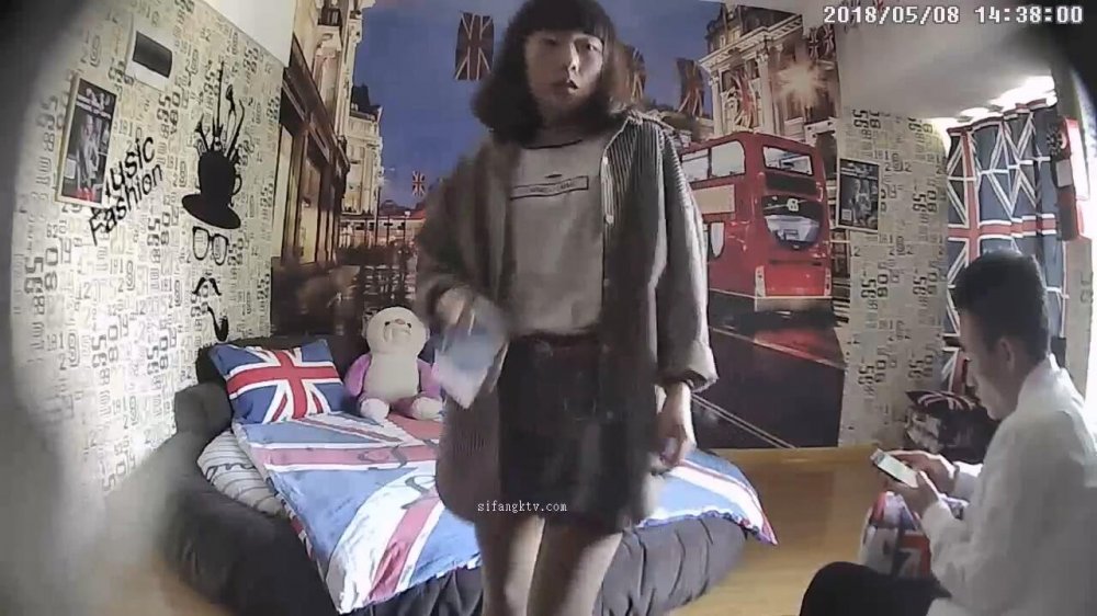5-8經典酒店偷拍 同一個房間美女約會不同的男主嘗試性愛，誰領風騷