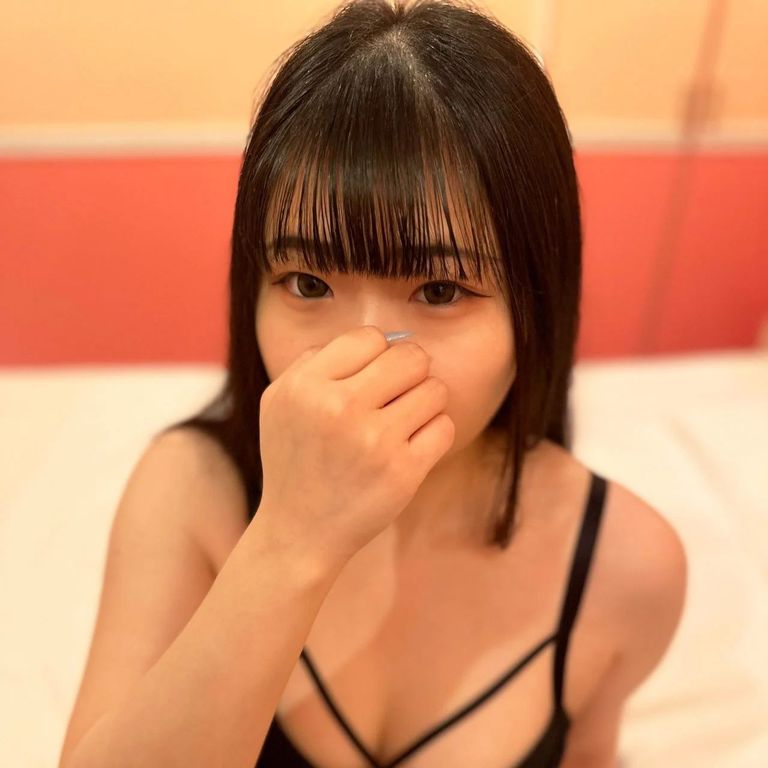 FC2-PPV-4712596 中目黒の立ち飲み屋で【高清無碼】